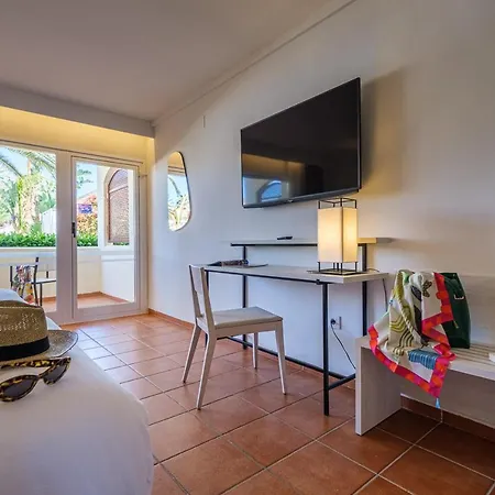 Hotel Oassium - Adults Only